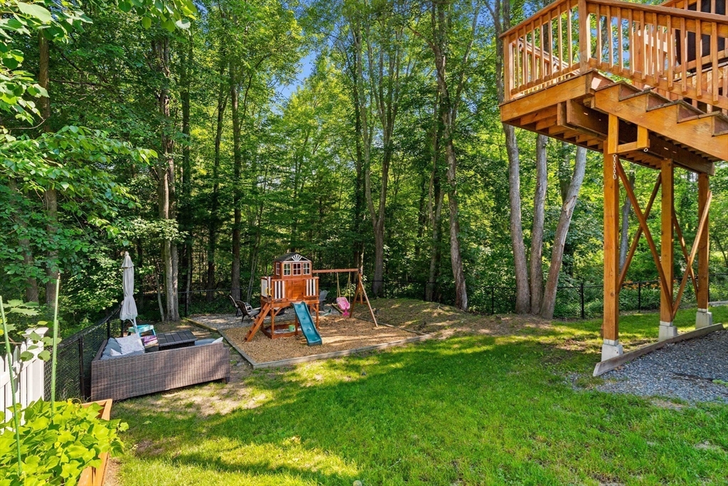 45 Folly Mill Rd