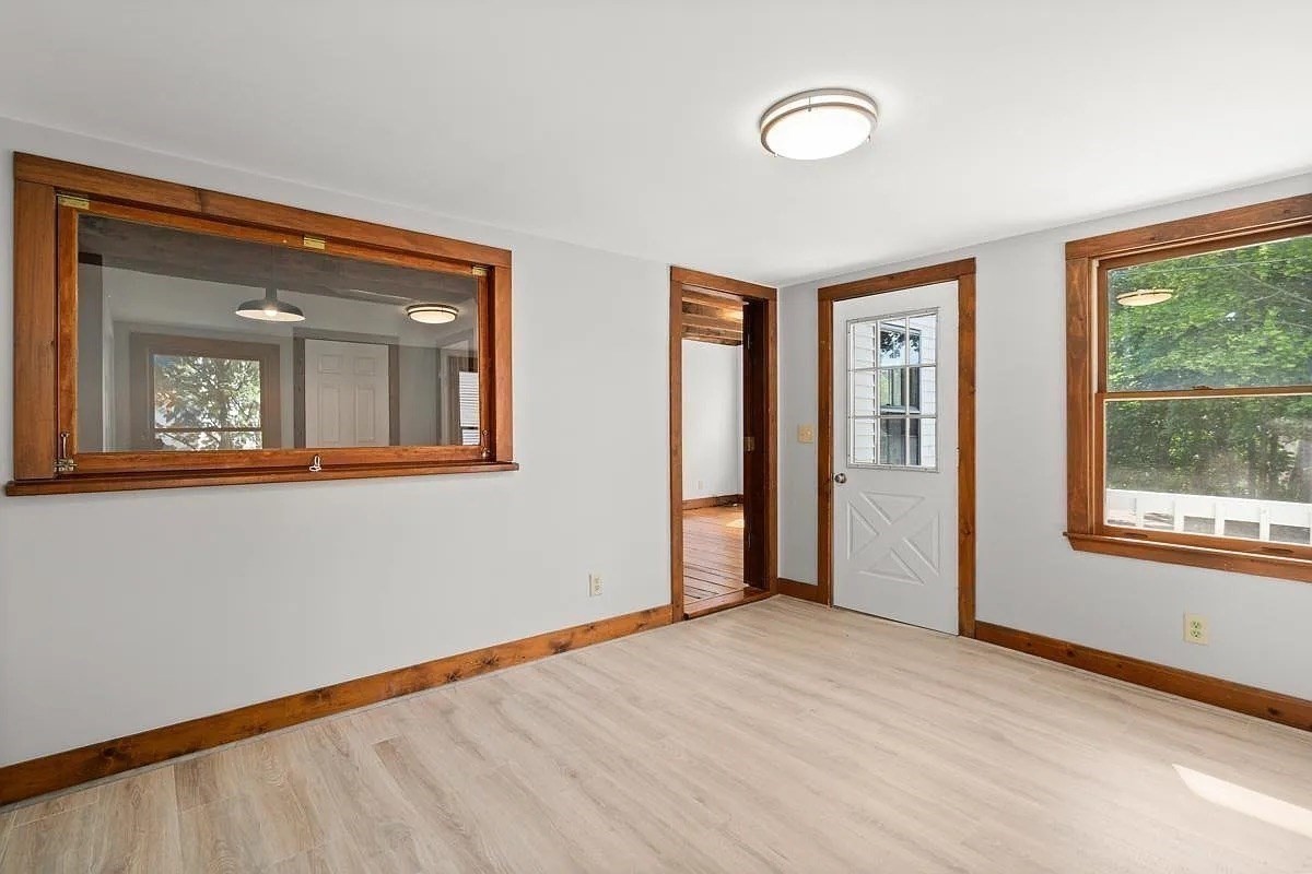 6-8 and 9 Richs Court