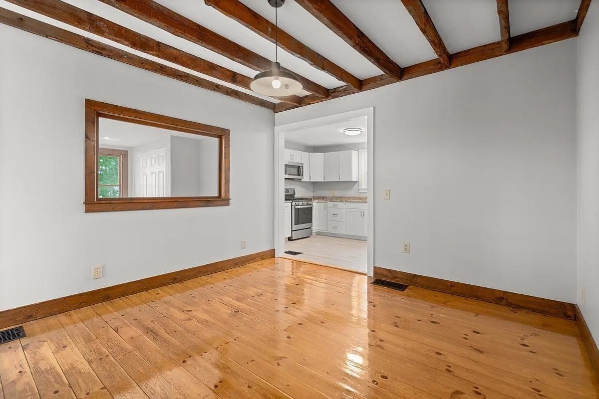 6-8 and 9 Richs Court