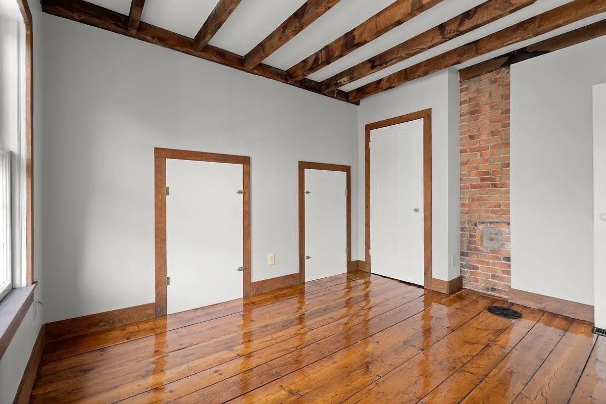 6-8 and 9 Richs Court