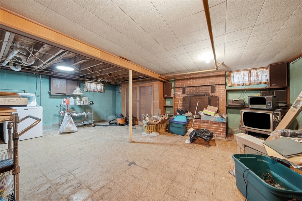 16 Baremeadow St