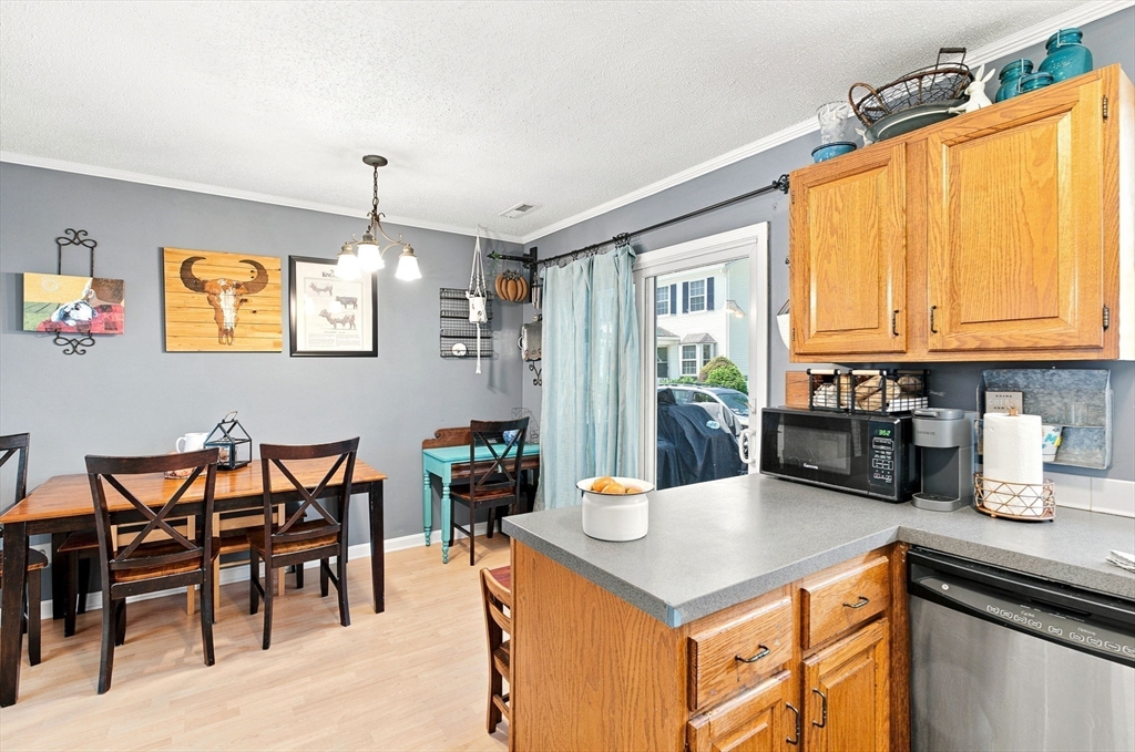 21 Kathy Dr # 21