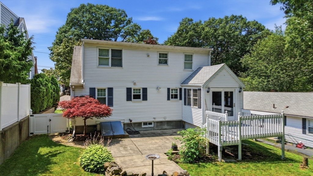 3 Linden Ave