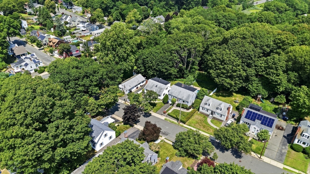 3 Linden Ave