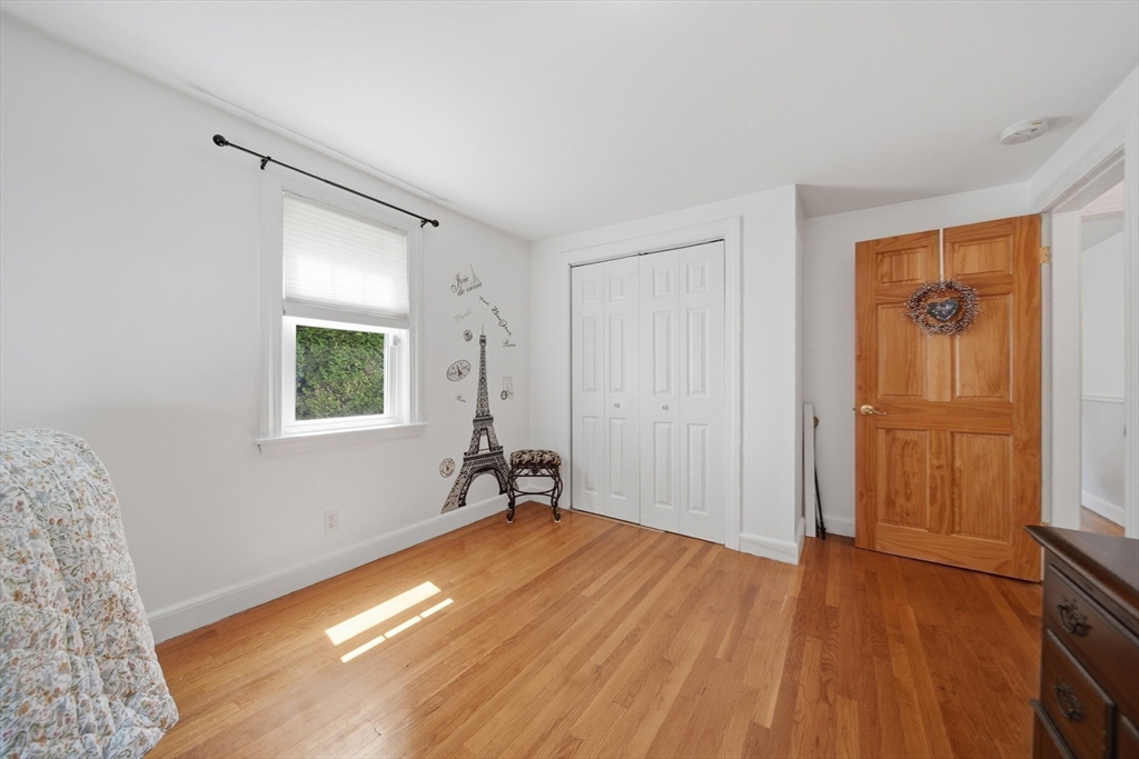 3 Linden Ave