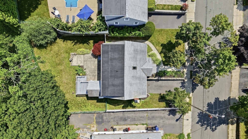 3 Linden Ave