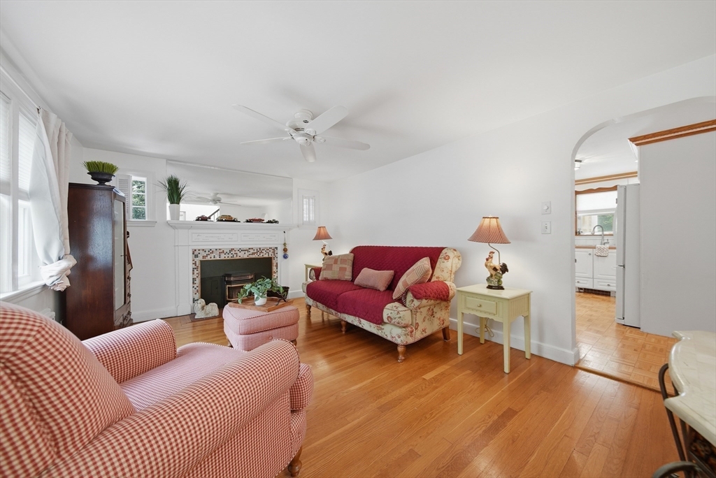 3 Linden Ave