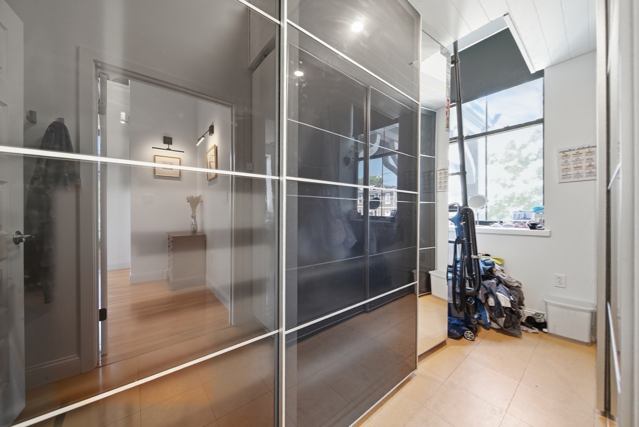 220 Spencer Ave # 104