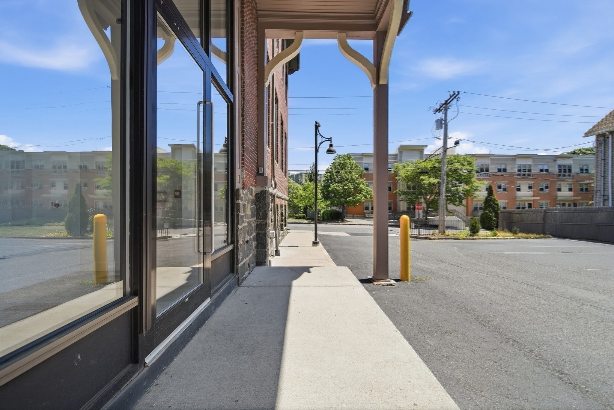 220 Spencer Ave # 104