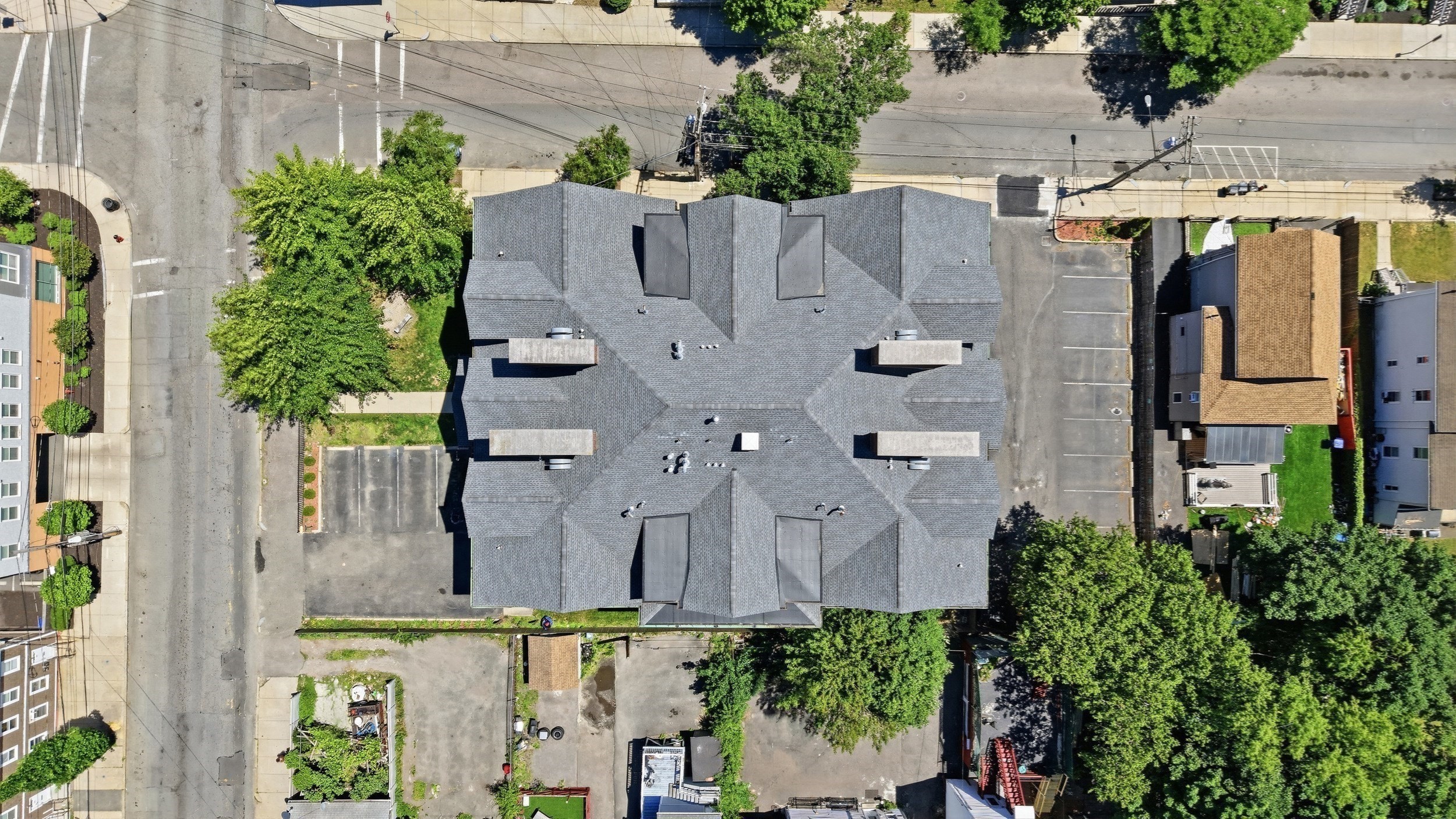 220 Spencer Ave # 104