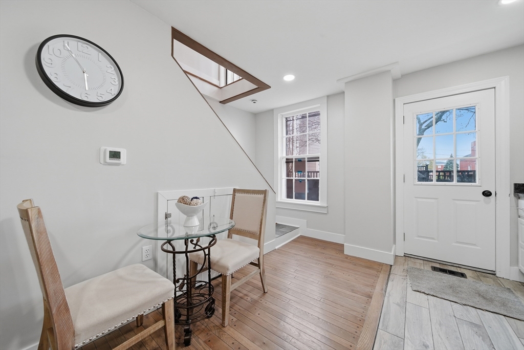 68 Pleasant St # 3
