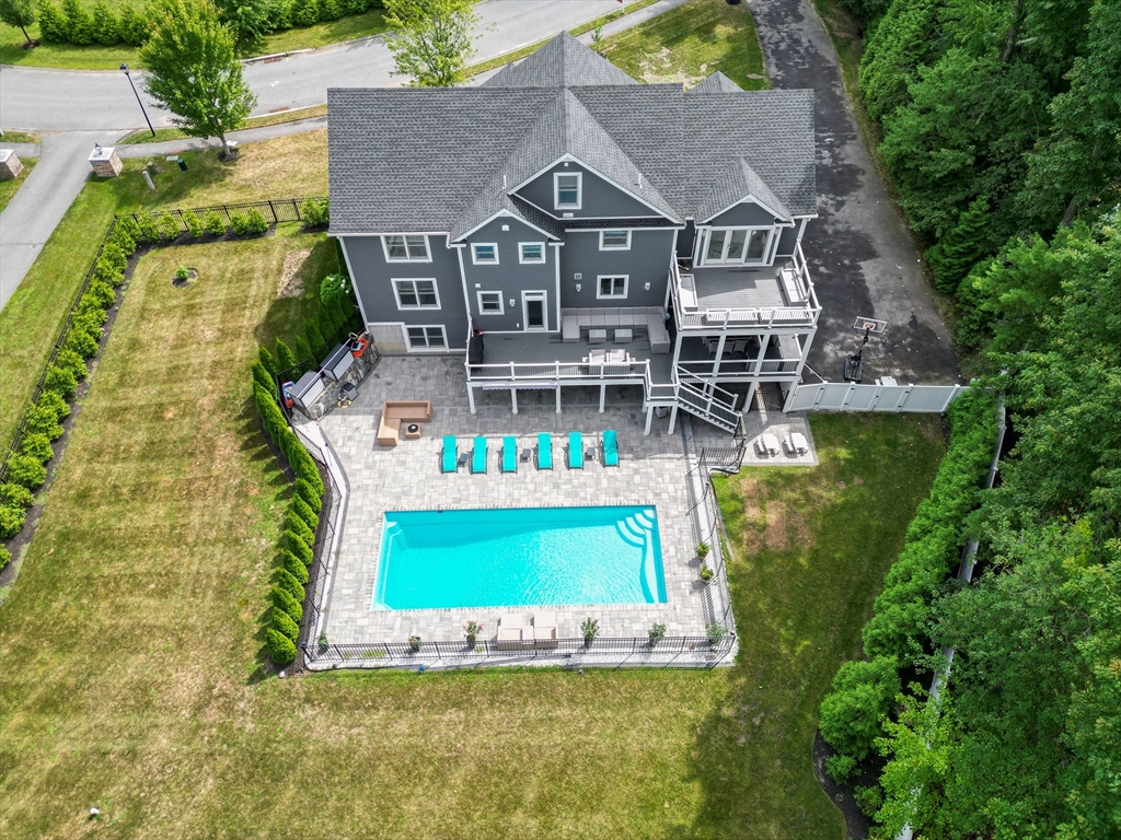 20 Lisa Ln