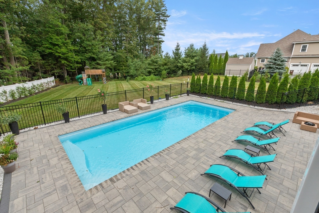 20 Lisa Ln