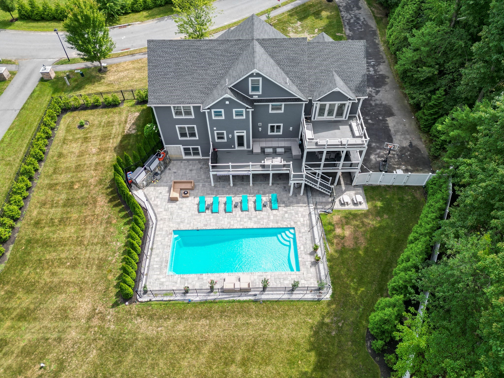 20 Lisa Ln
