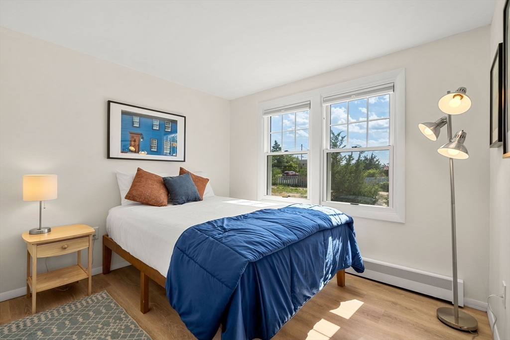 133 Old Point