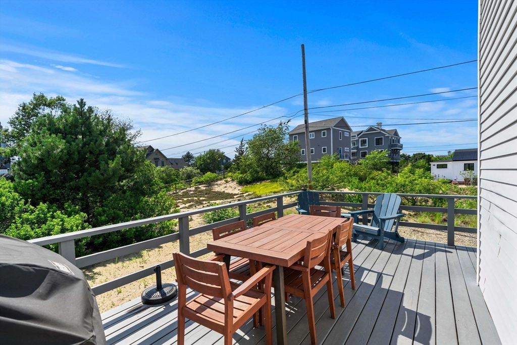 133 Old Point