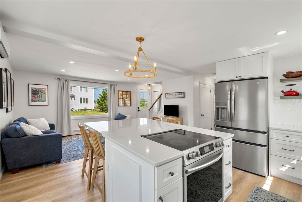 133 Old Point