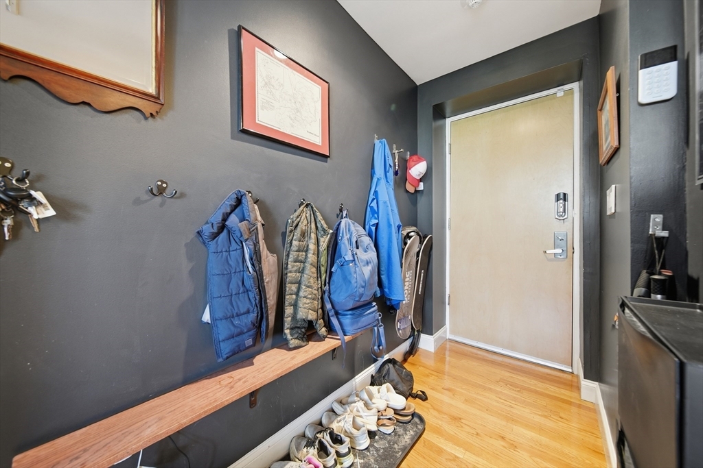 220 Spencer Ave # 104