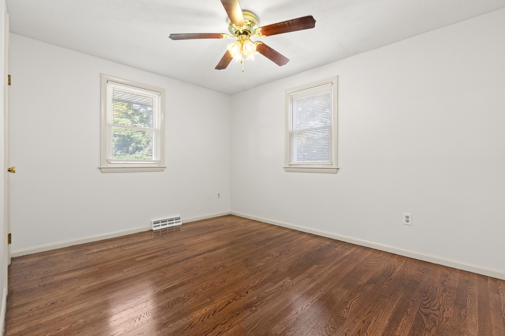 10 Clark Rd