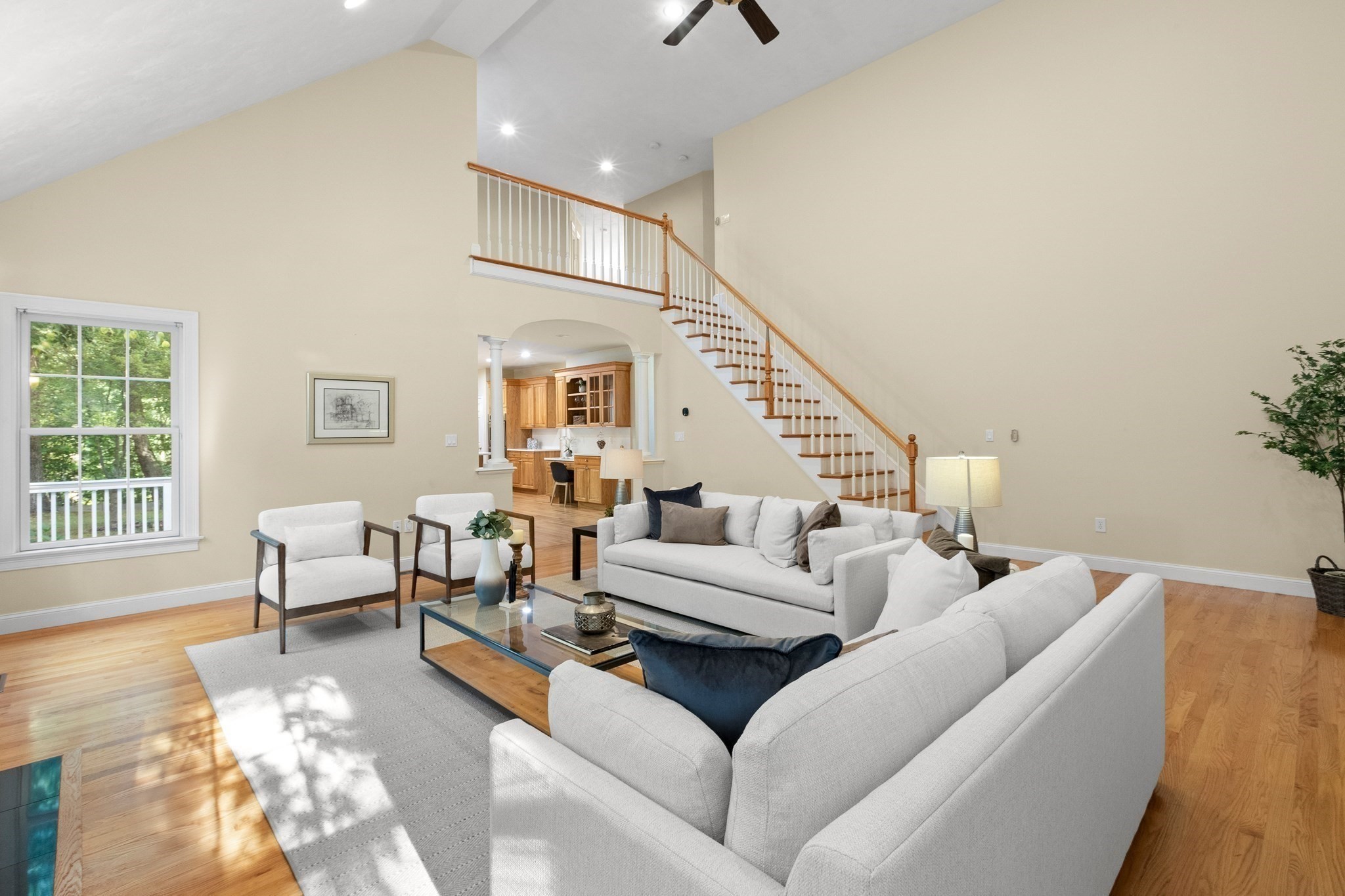 22 R Sawyer Ln