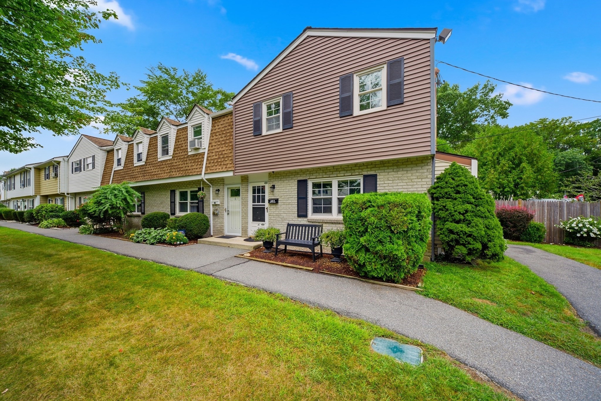 140 Old Ferry Rd # M