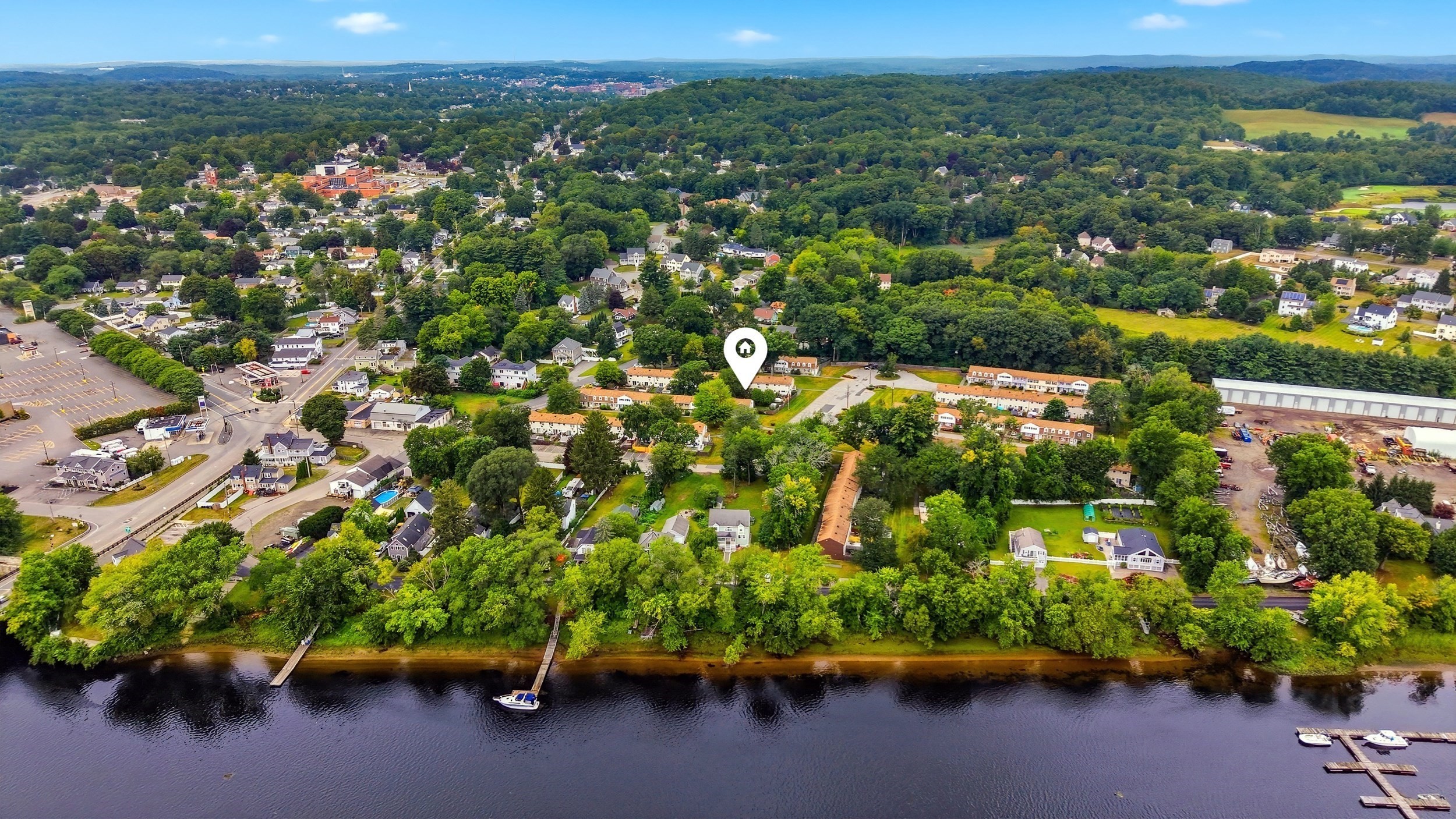 140 Old Ferry Rd # M