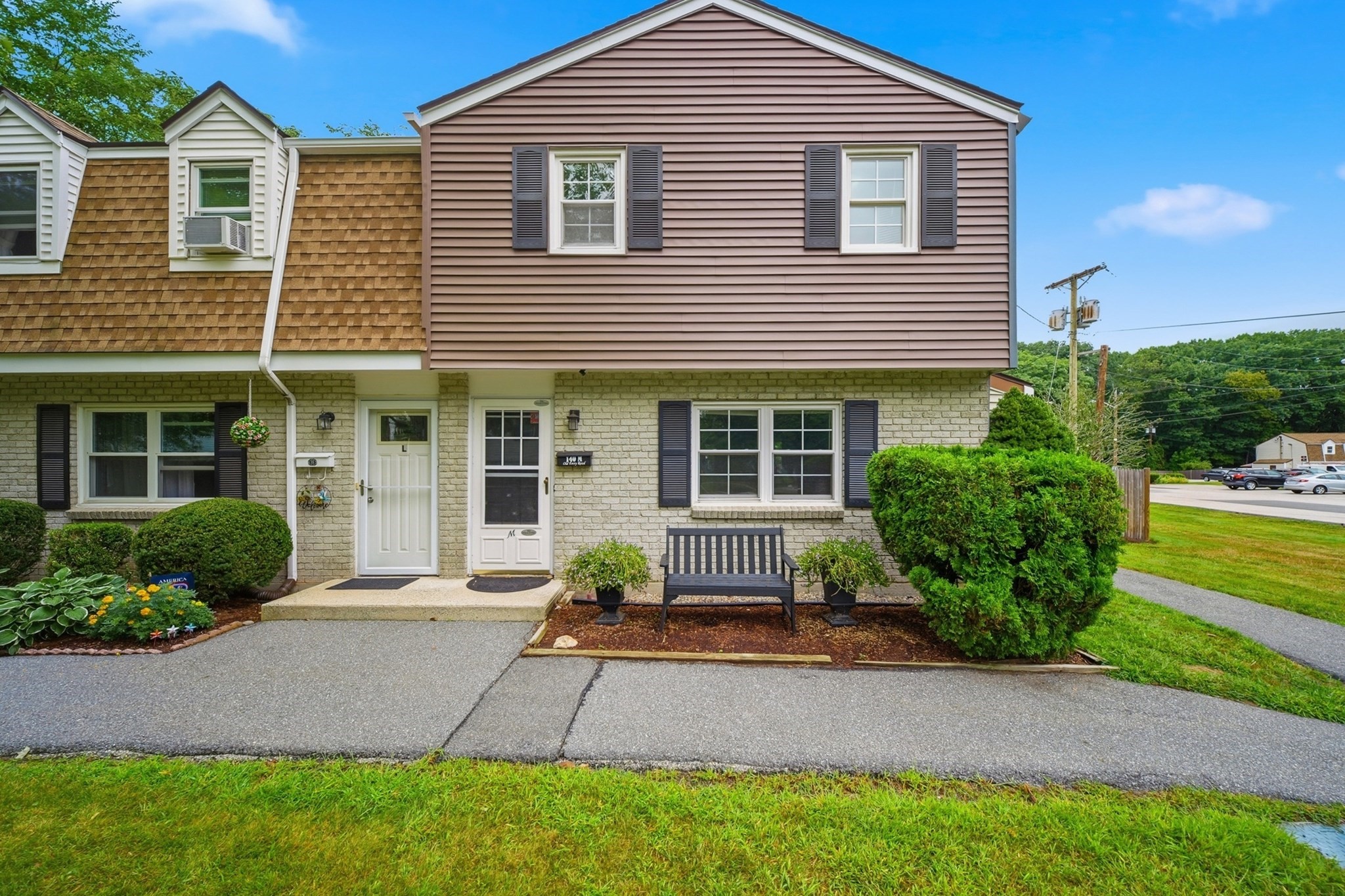 140 Old Ferry Rd # M