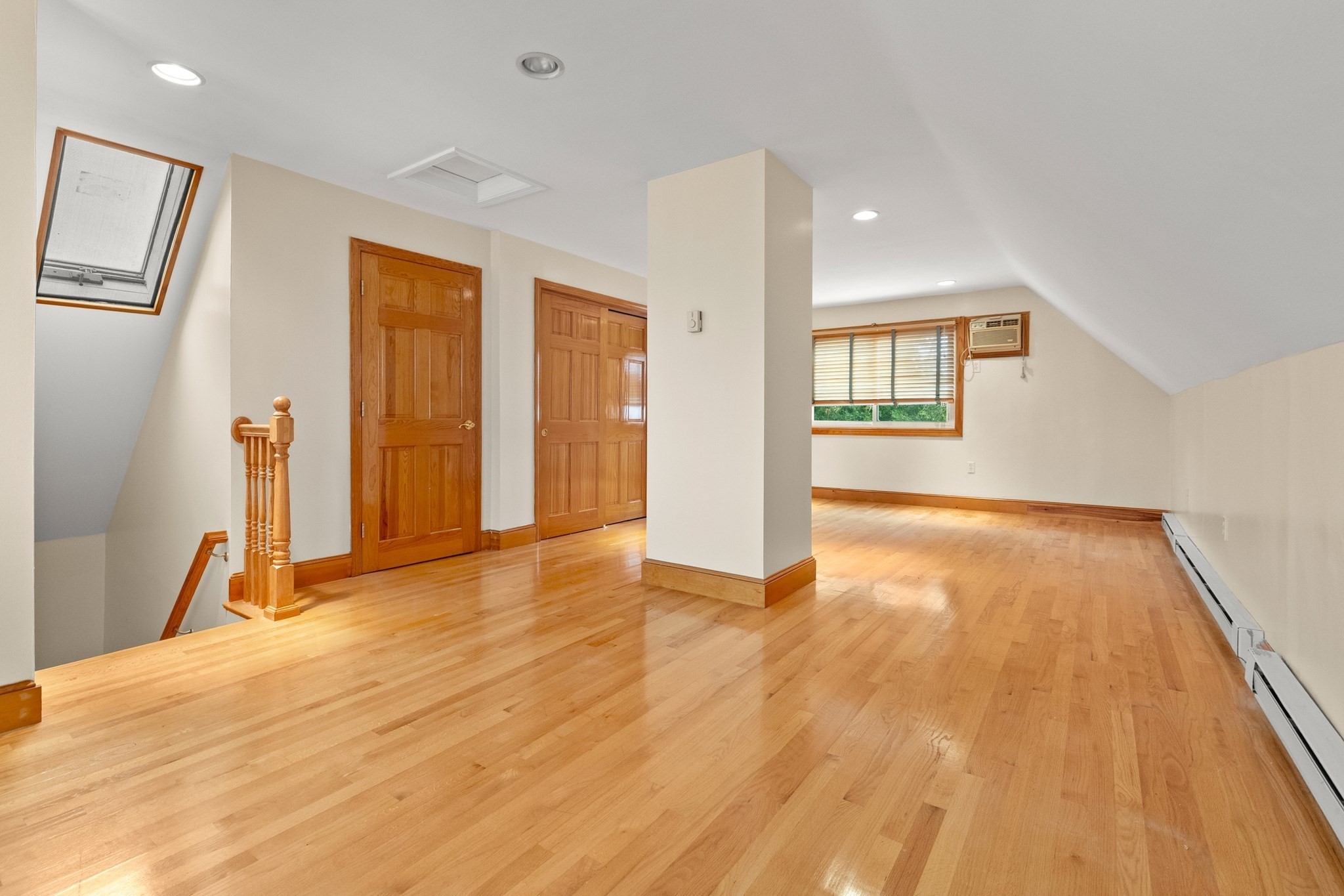 21 Buxton St