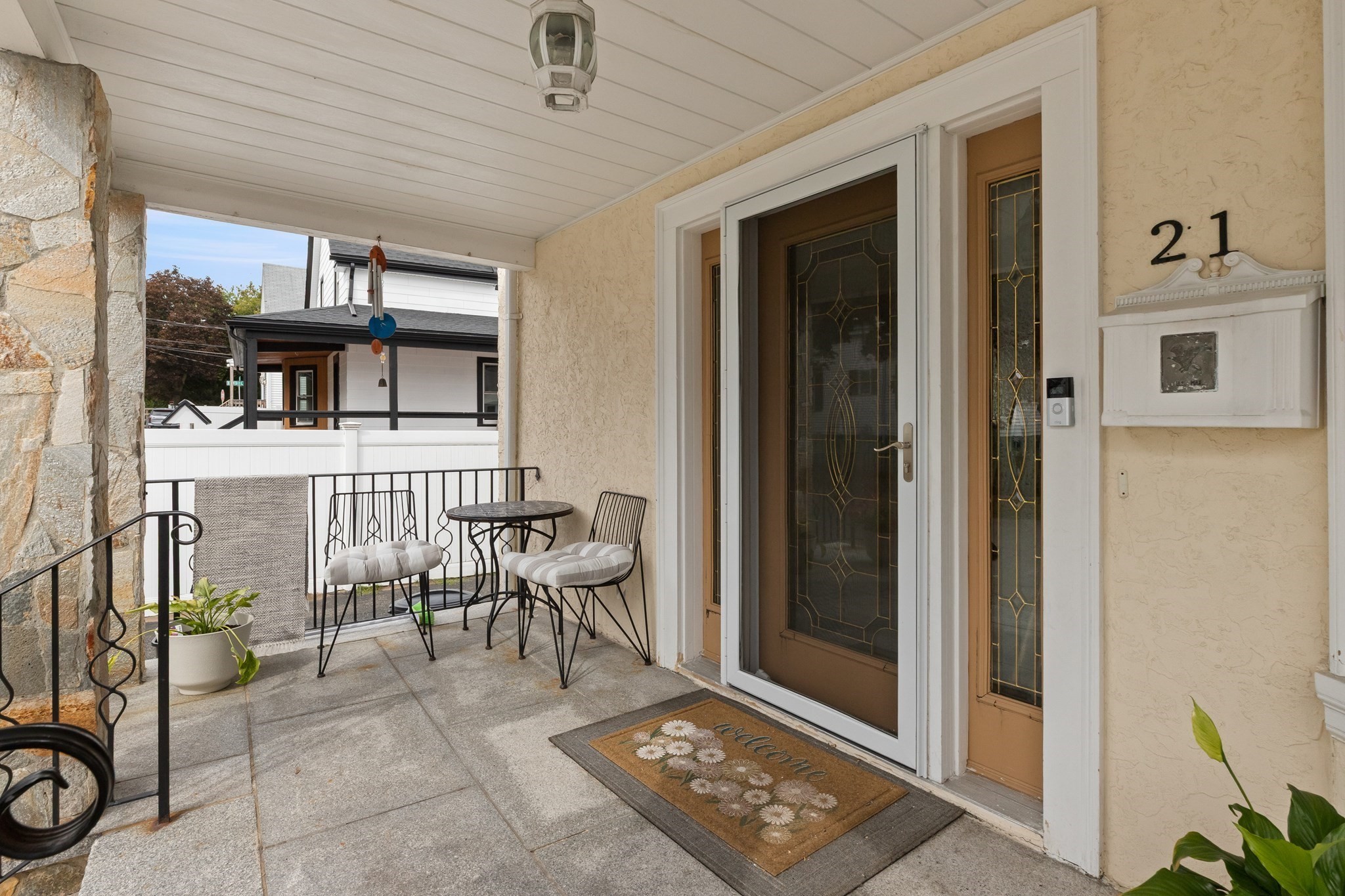 21 Buxton St