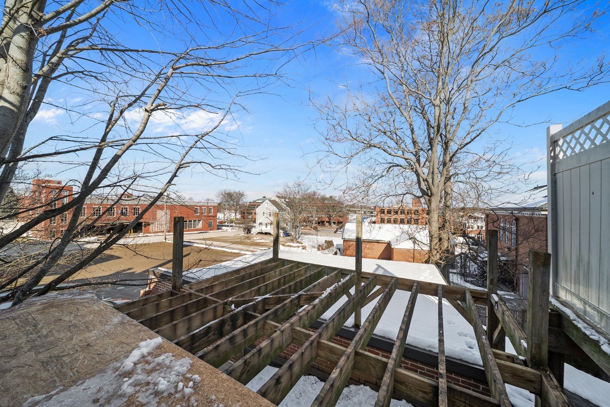 68 Pleasant St # 2