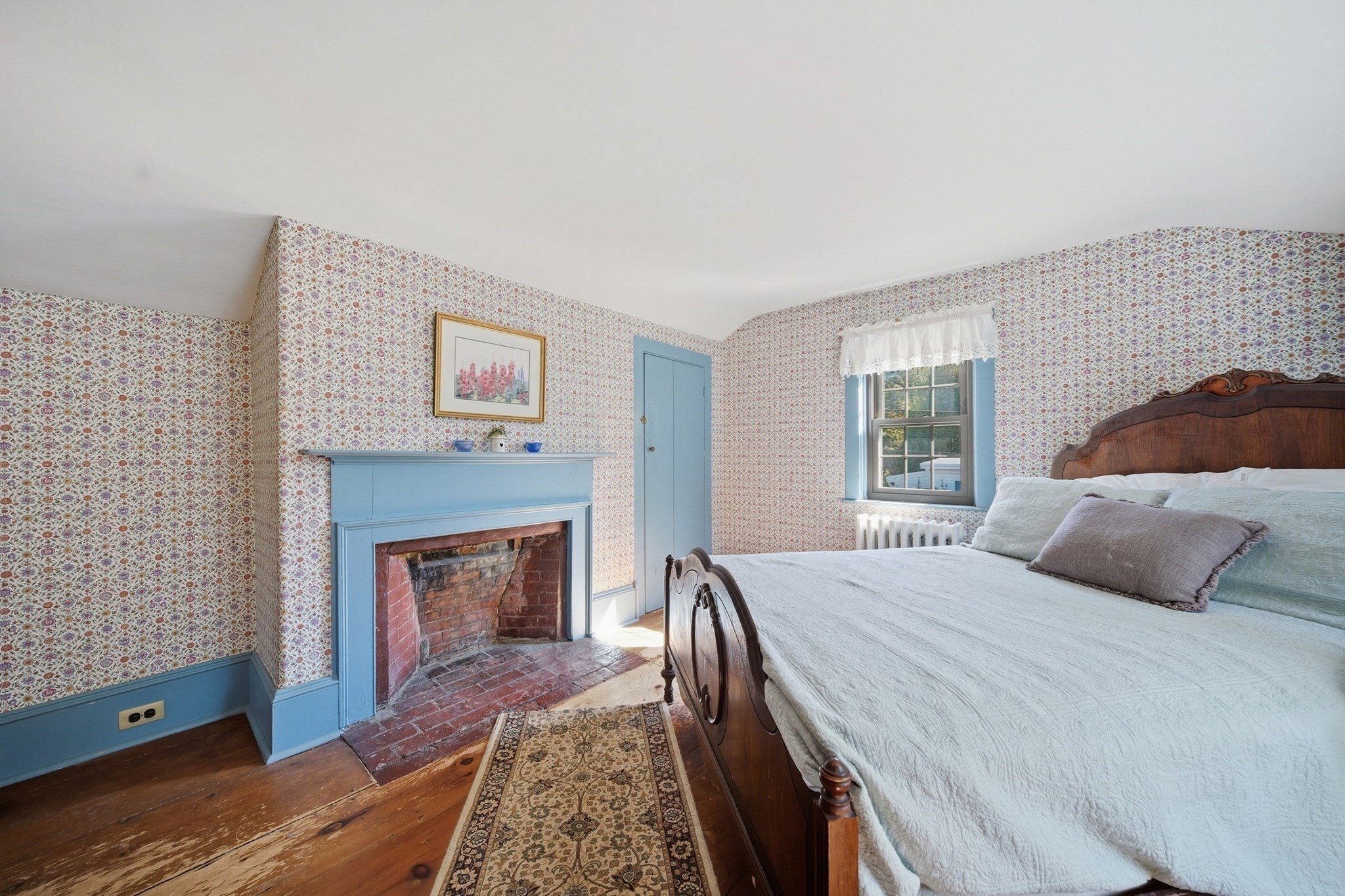 217 Locust St
