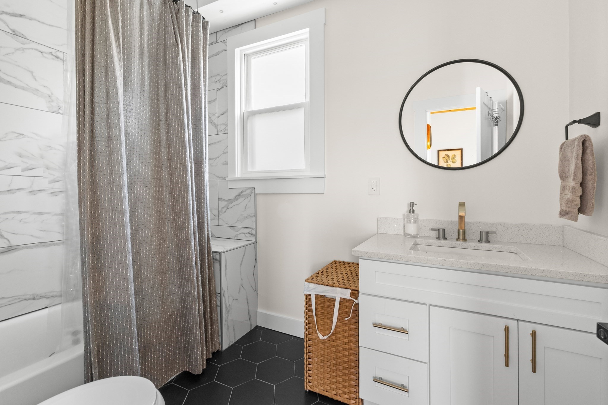 14 Boardman St # 2