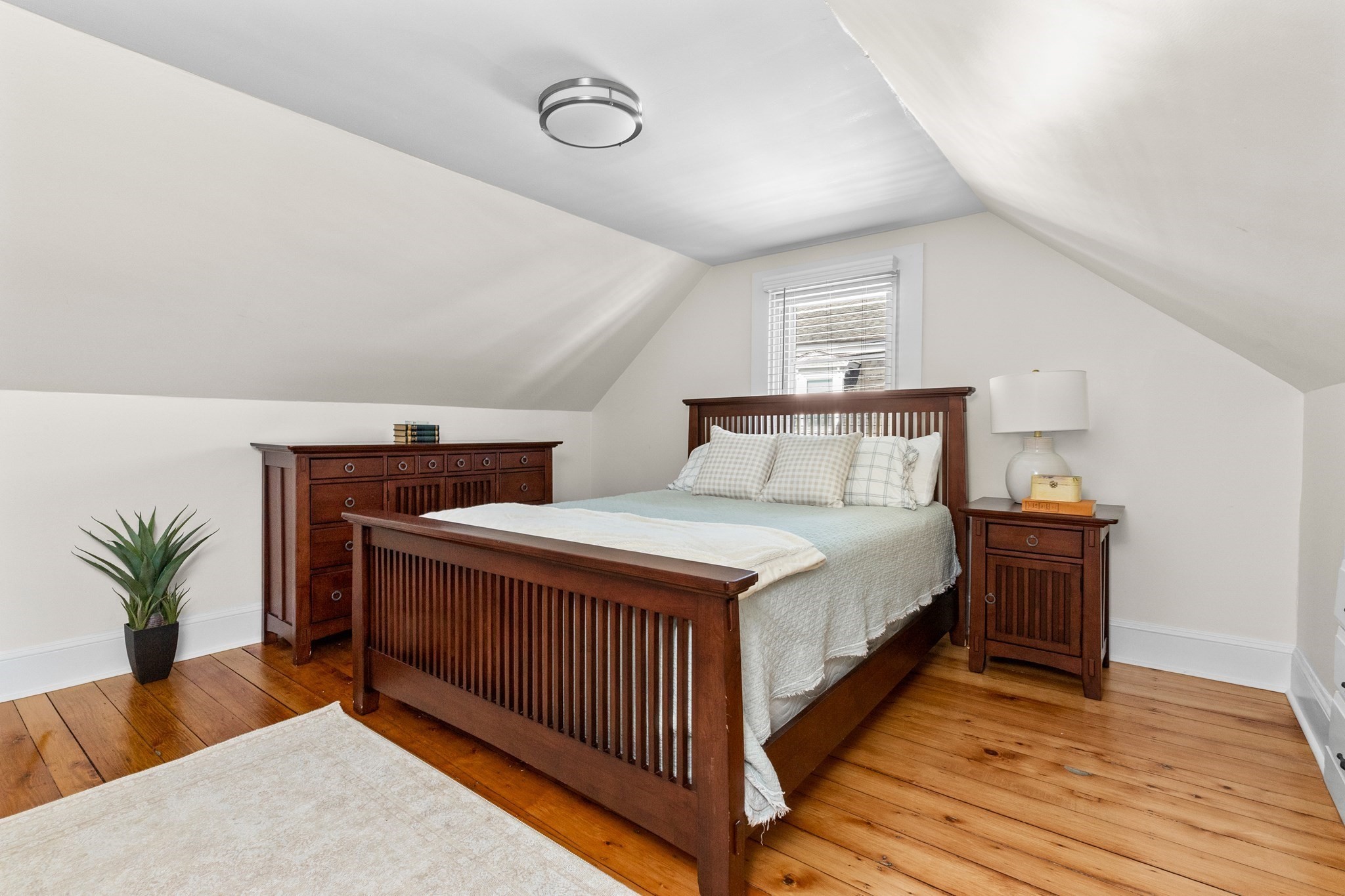 14 Boardman St # 2