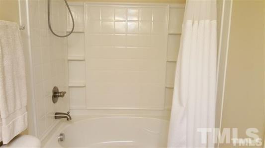 194 Point Comfort Lane Unit: (UnitID 12701596)