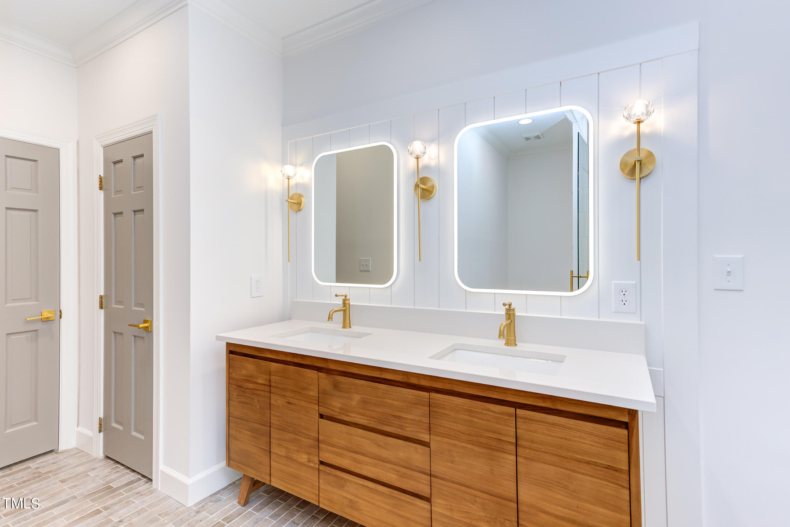 12504 Waterman Drive