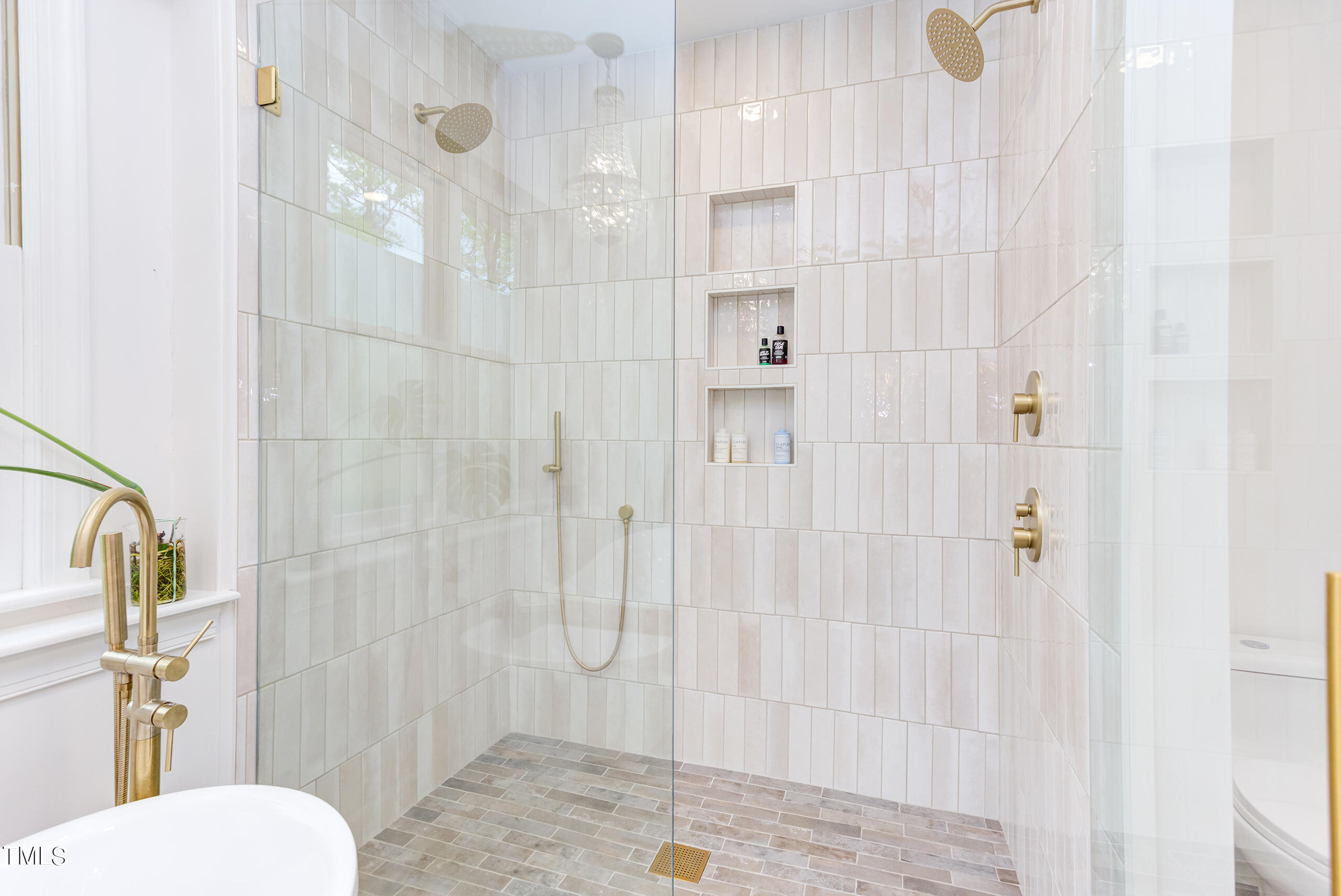 12504 Waterman Drive