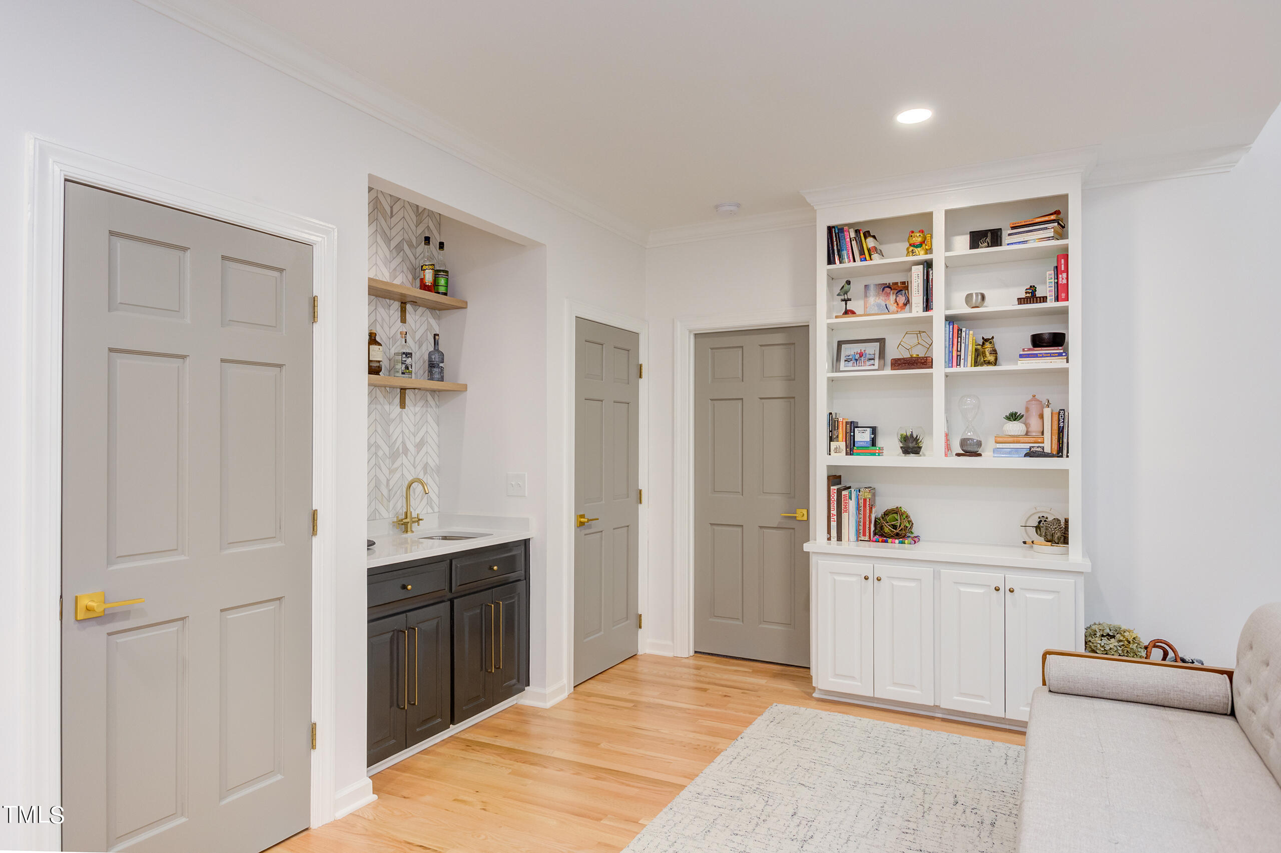 12504 Waterman Drive