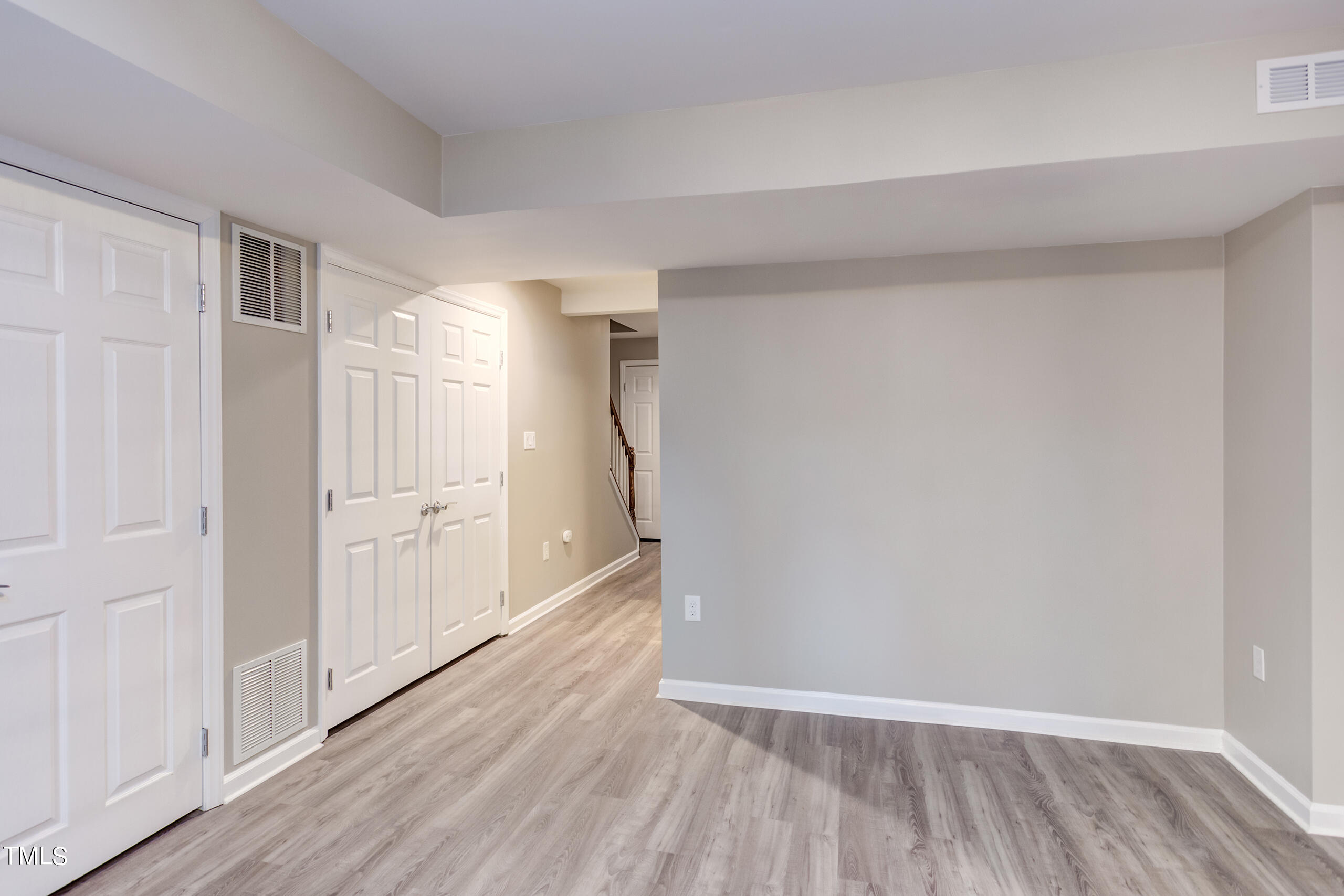 5555 Vista View Court