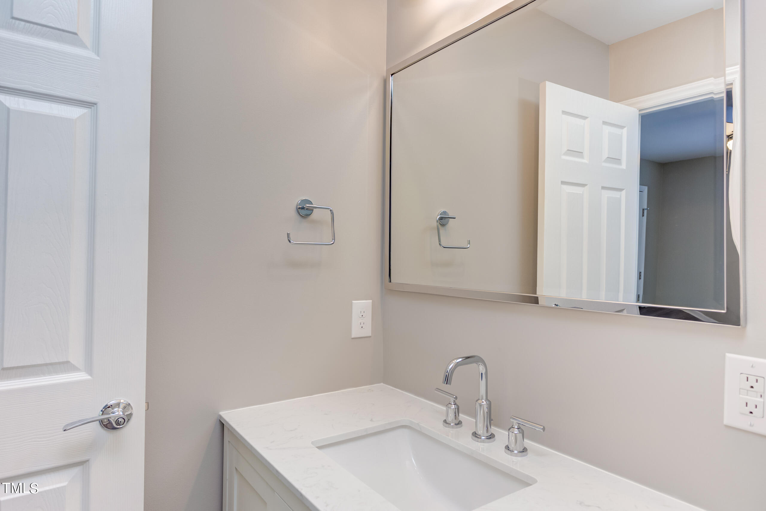 5555 Vista View Court