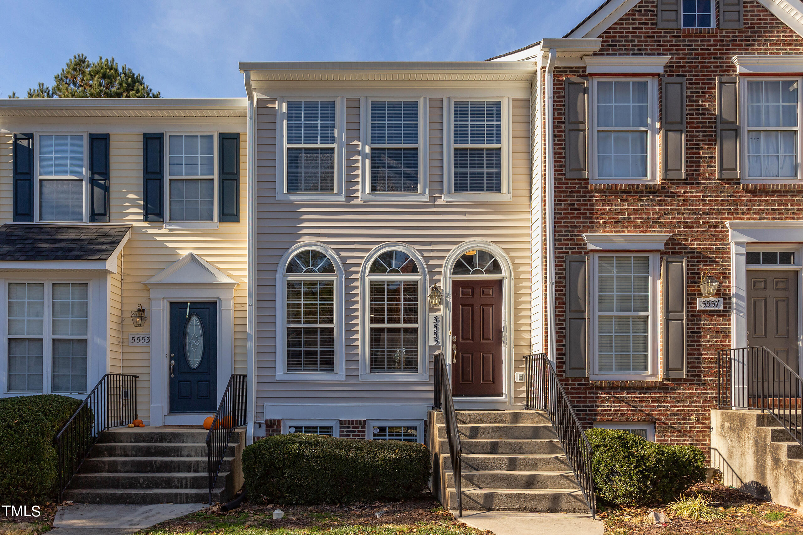 5555 Vista View Court