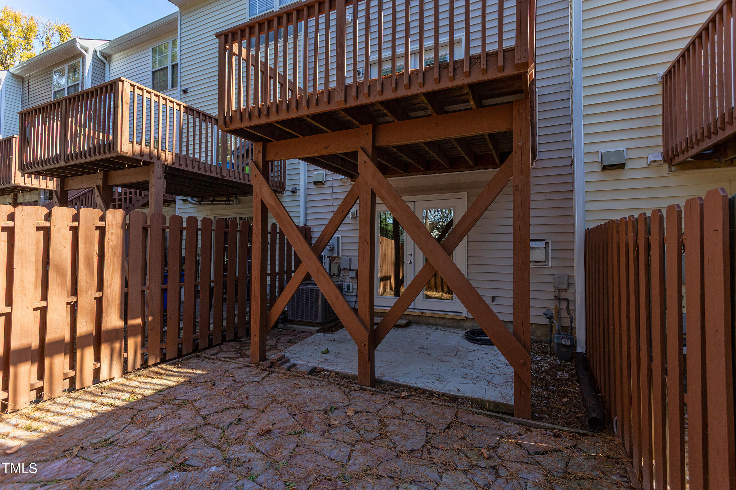 5555 Vista View Court