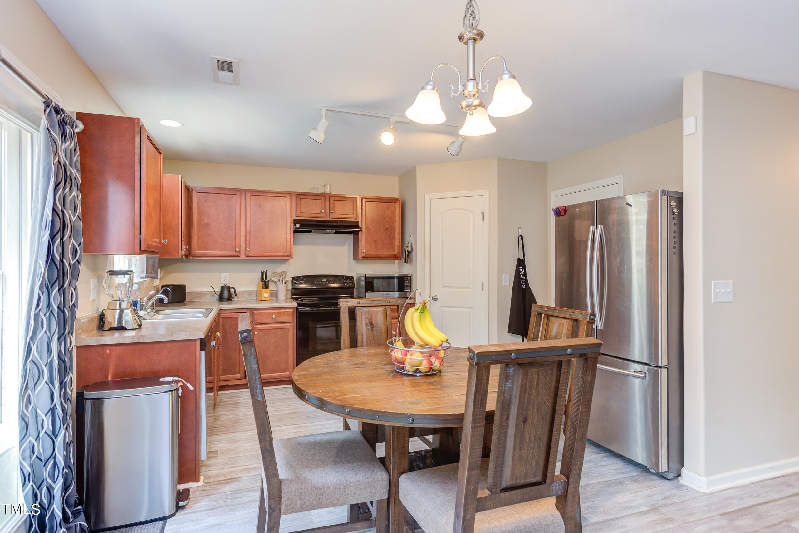 2615 Maybrook Crossing Drive