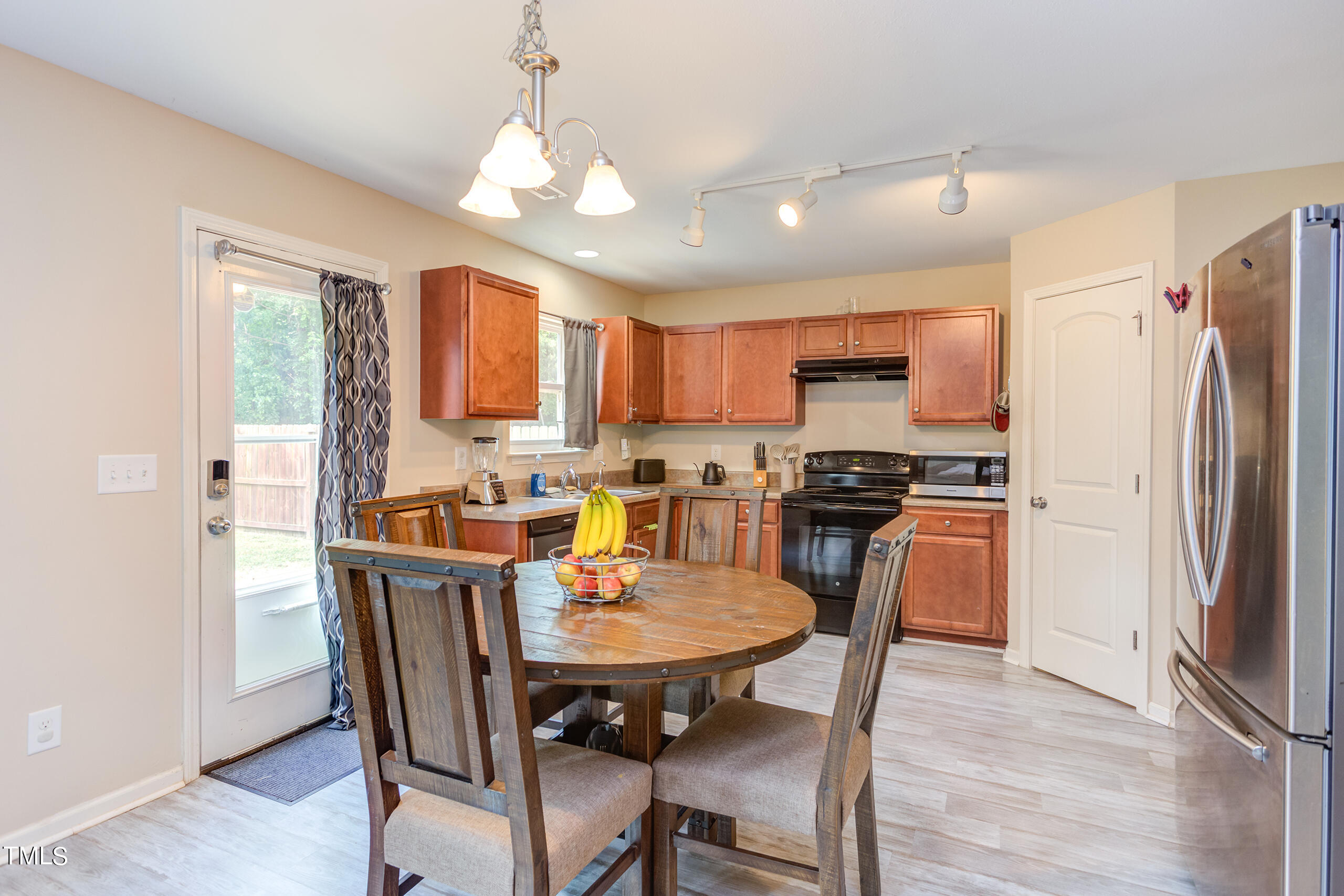 2615 Maybrook Crossing Drive