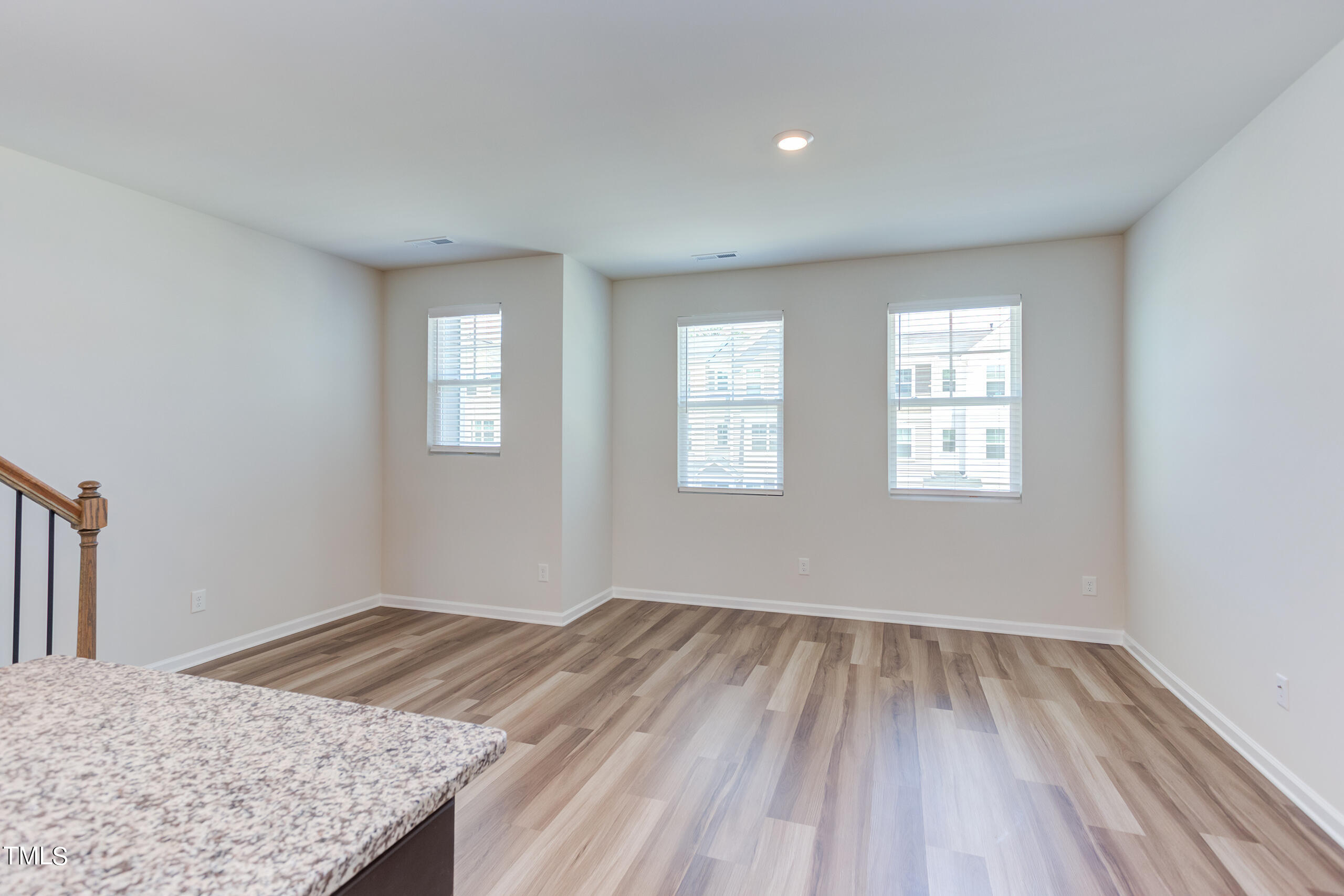 4954 Southern Magnolia Drive