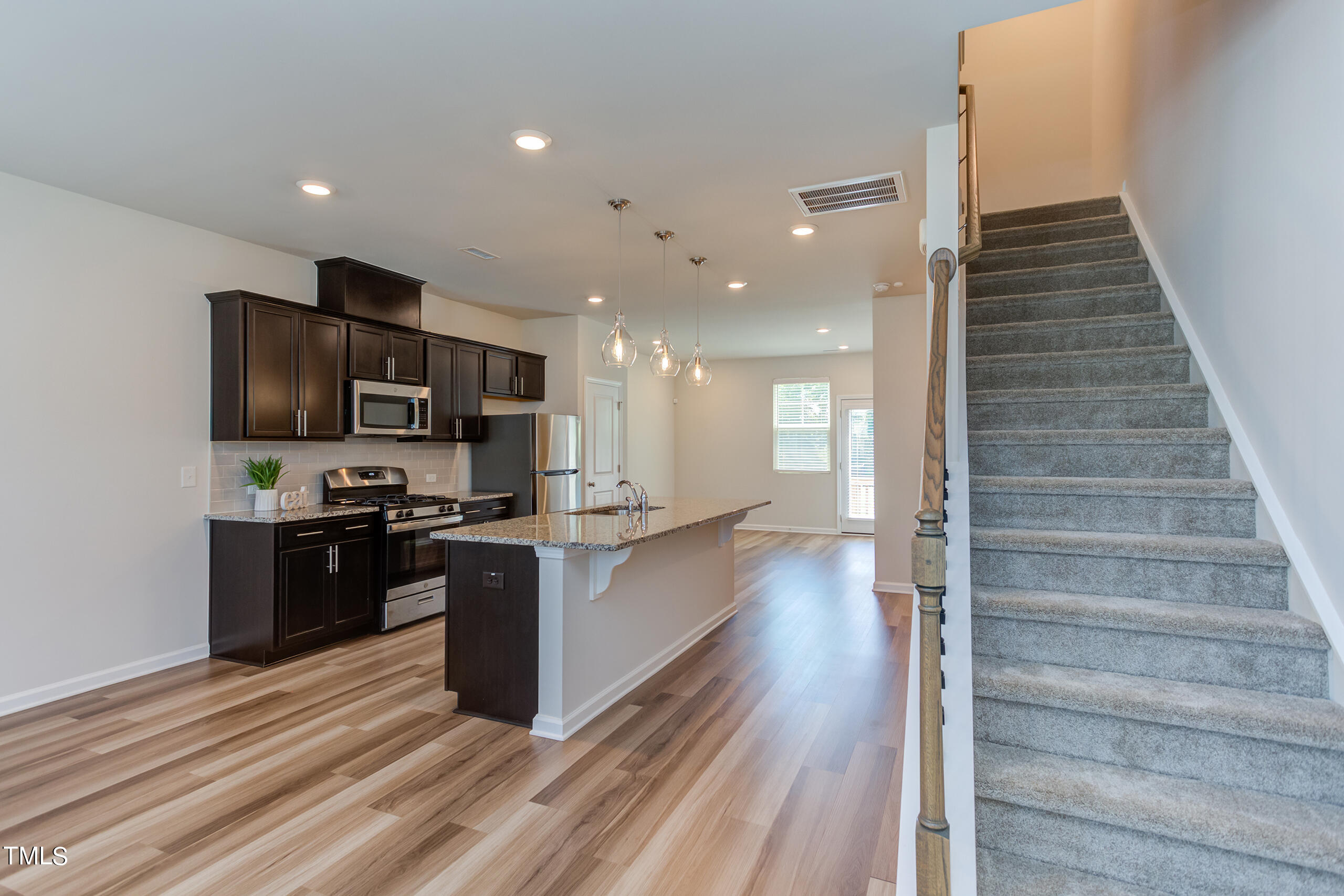 4954 Southern Magnolia Drive