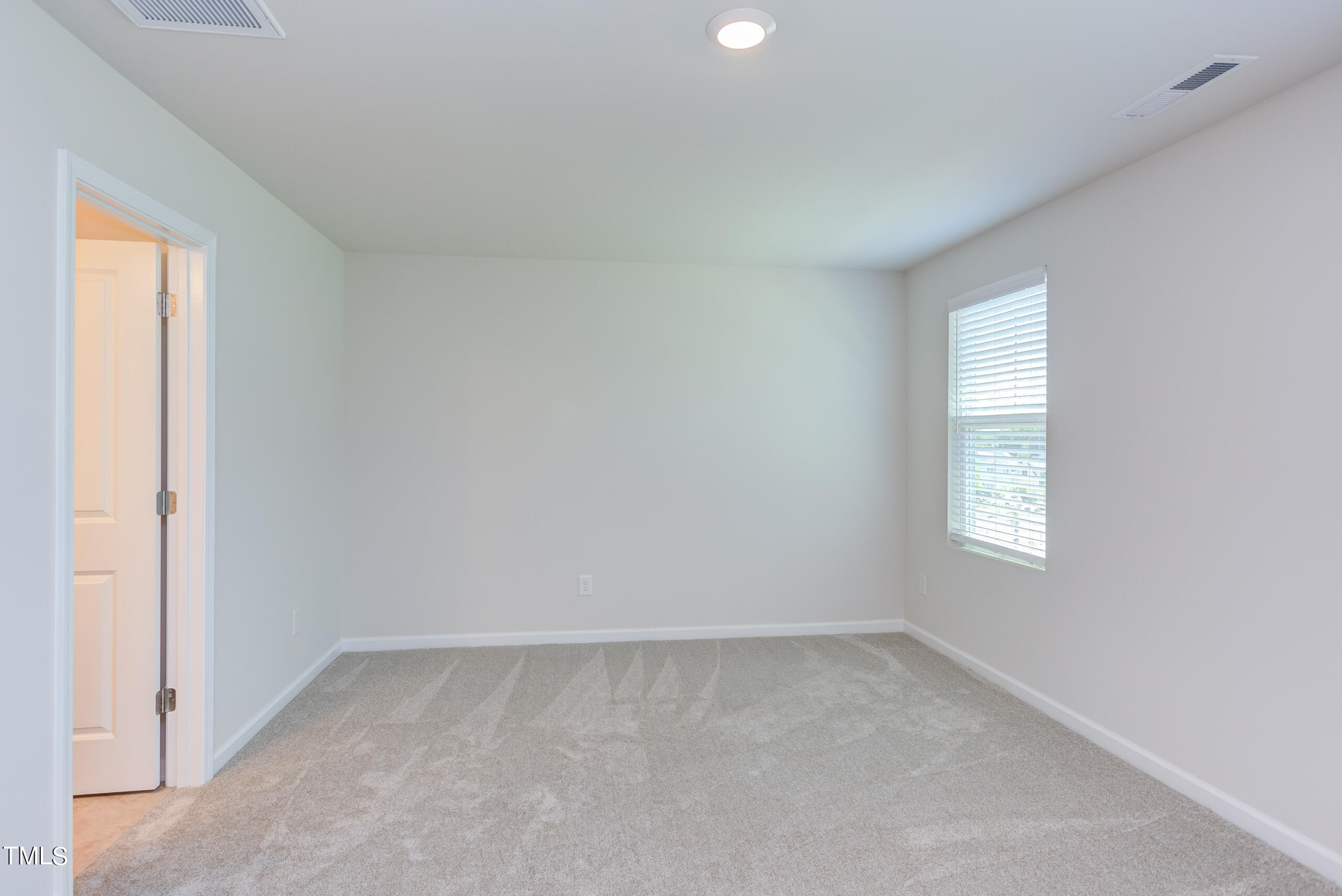 4954 Southern Magnolia Drive