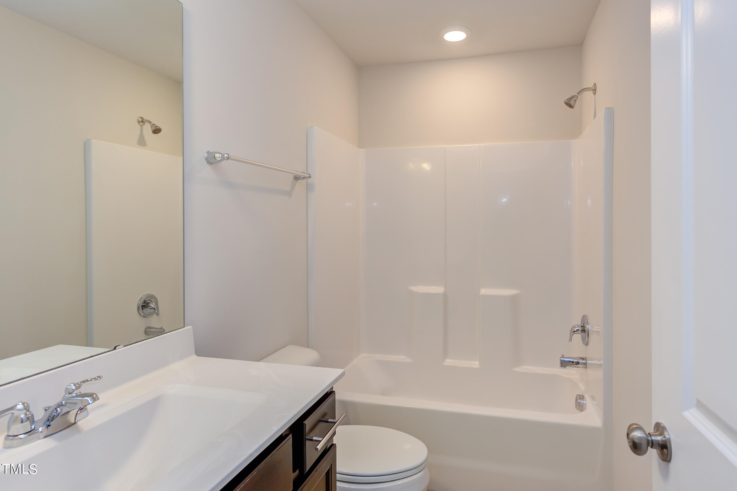 4954 Southern Magnolia Drive