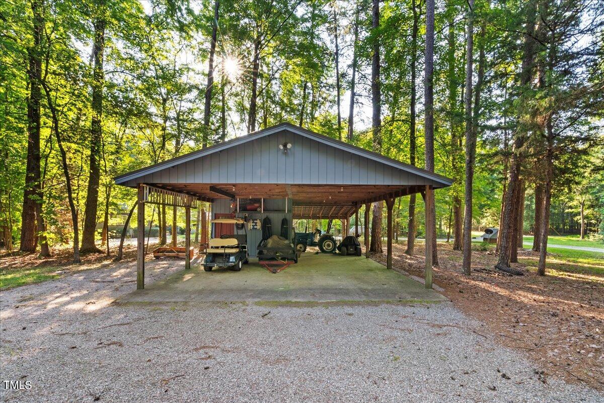 318 Beaver Creek Point Point