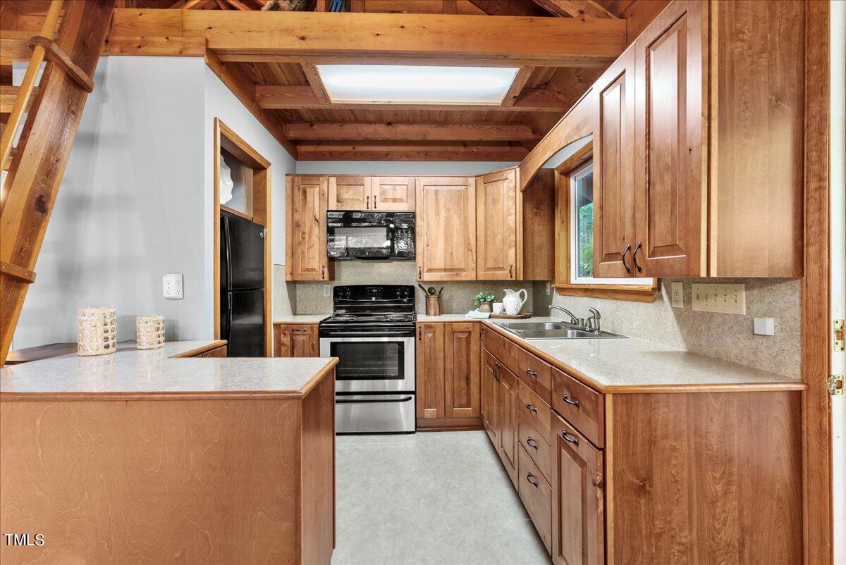 318 Beaver Creek Point Point