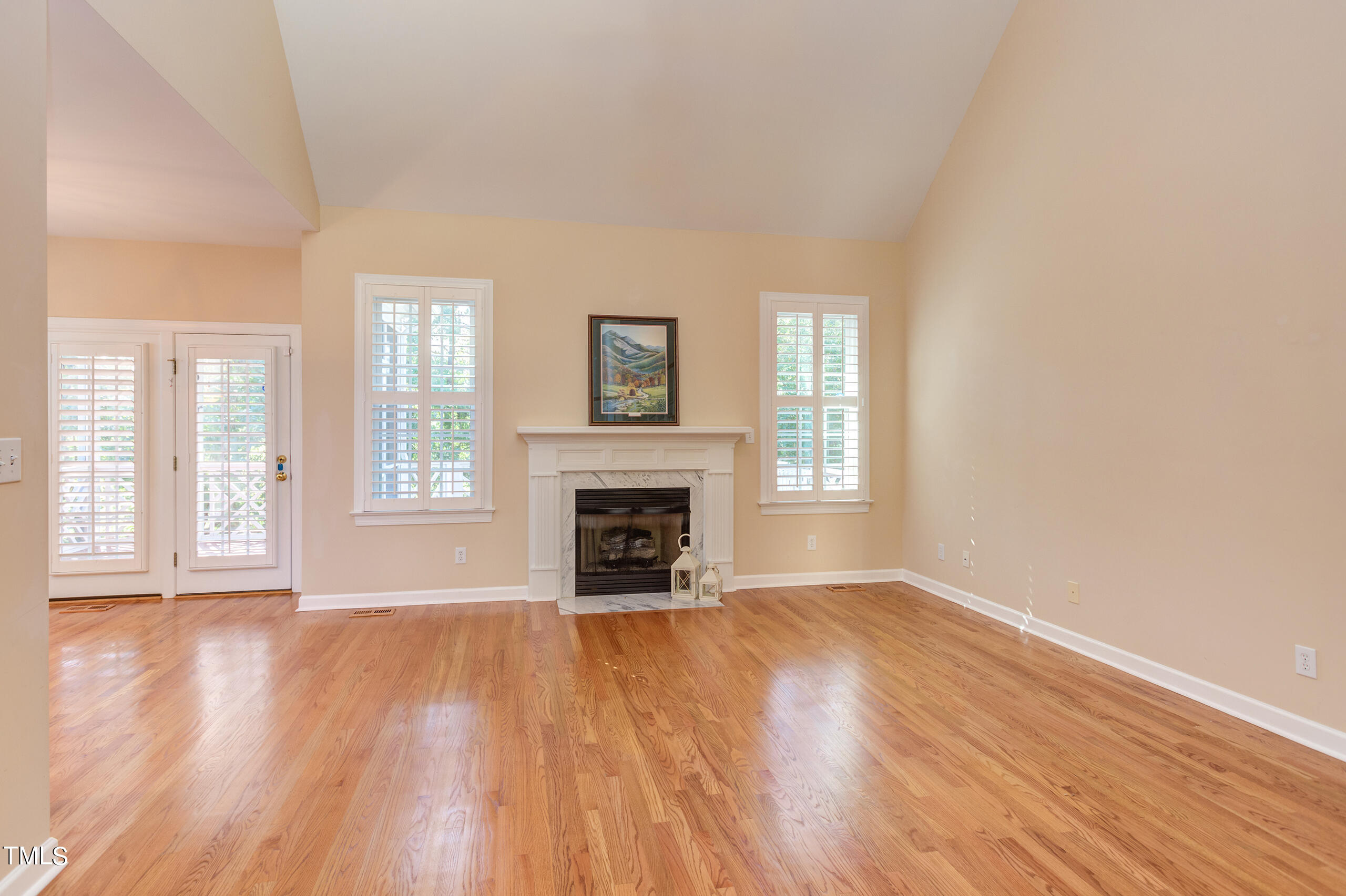 1015 Loch Lomond Drive